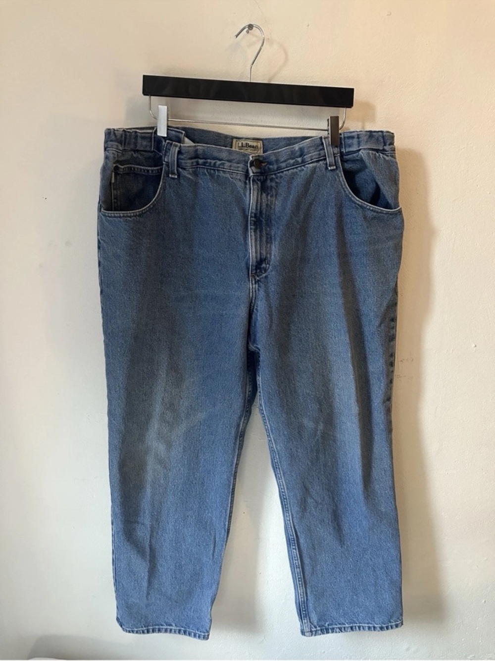LL Bean Comfort Waist Jeans 42x30 Blue Denim Straight Relaxed Fit Men’s